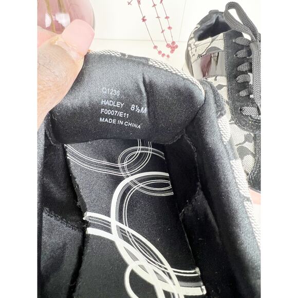 Coach Hadley Monogram Signature Jacquard Suede Sneakers Black White Size 8.5 M - Picture 14 of 16